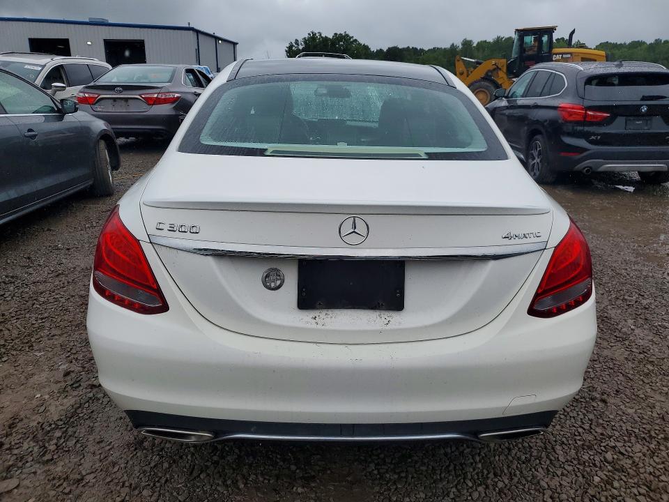 2016 Mercedes-benz C მანქანა იყიდება აუქციონზე, vin: 55SWF4KB9GU174304, აუქციონის ნომერი: 62879626