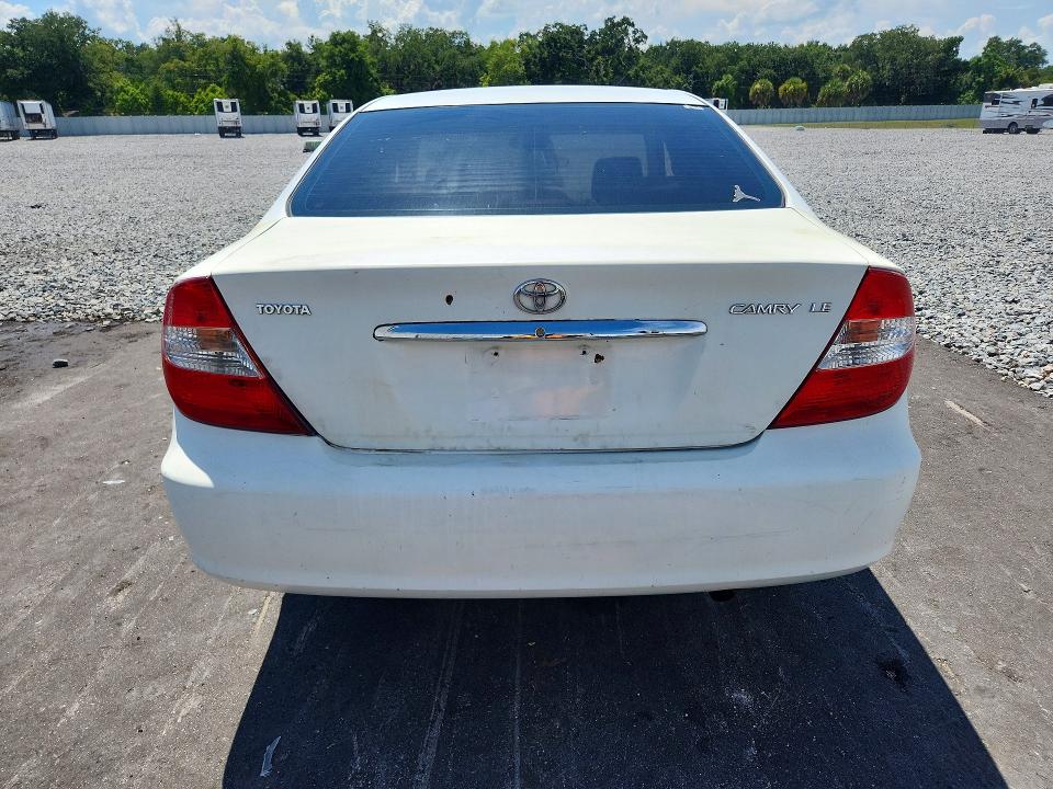 59675856 :رقم المزاد ، JTDBE32K740282587 vin ، 2004 Toyota Camry مزاد بيع