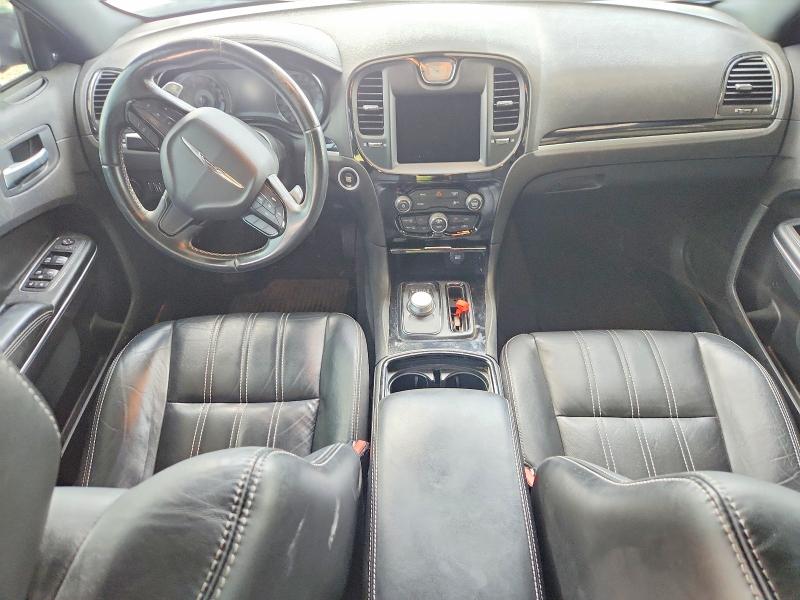 62019806 :رقم المزاد ، 2C3CCAGG6JH267268 vin ، 2018 Chrysler 300 مزاد بيع