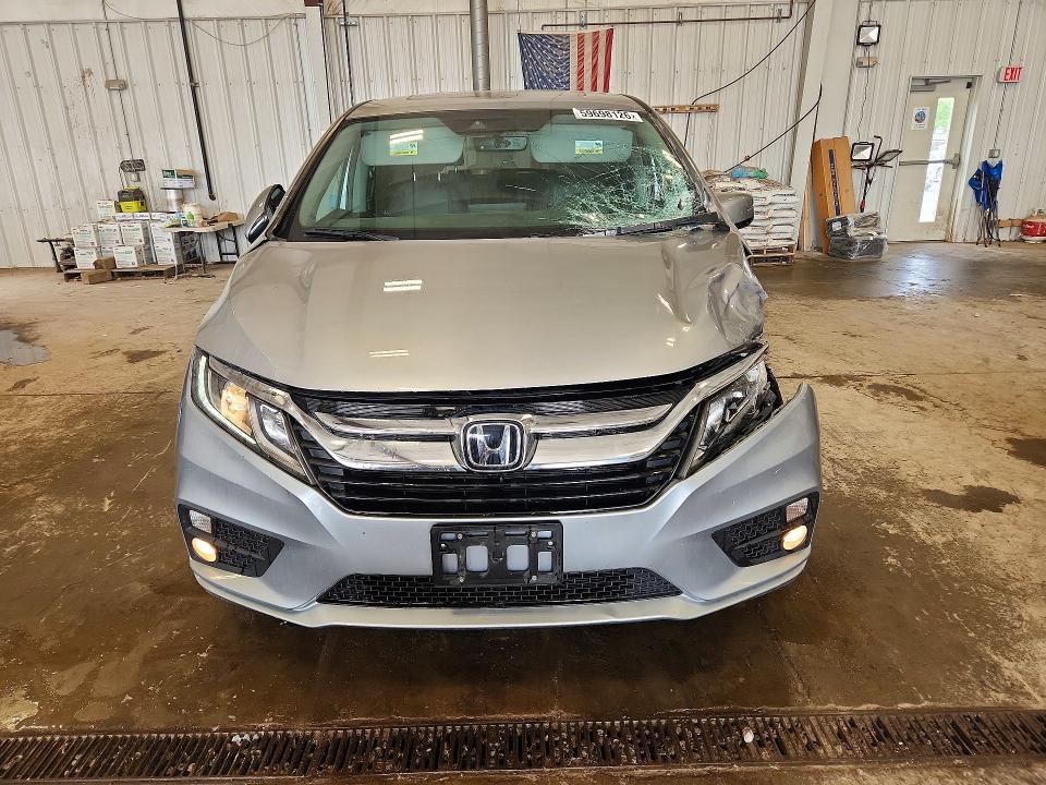 2019 Honda Odyssey მანქანა იყიდება აუქციონზე, vin: 5FNRL6H73KB133875, აუქციონის ნომერი: 59698126