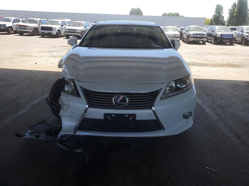 2013 Lexus Es მანქანა იყიდება აუქციონზე, vin: JTHBK1GG6D2064581, აუქციონის ნომერი: 59380616