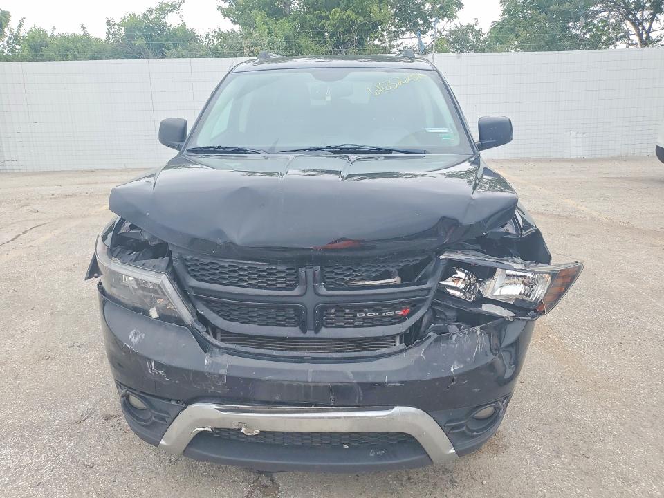 61632236 :رقم المزاد ، 3C4PDCGG5HT572347 vin ، 2017 Dodge Journey مزاد بيع
