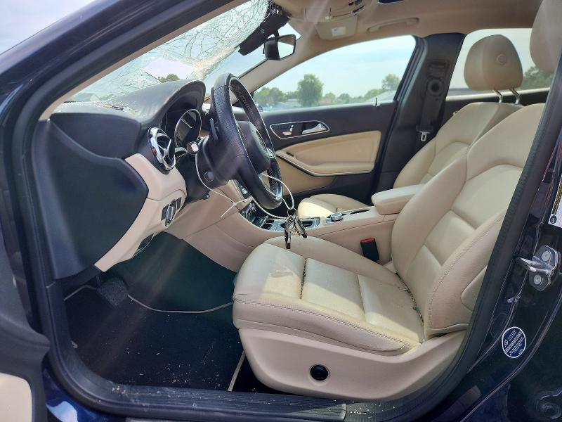 60597686 :رقم المزاد ، WDCTG4GBXKJ579769 vin ، 2019 Mercedes-benz Gla مزاد بيع