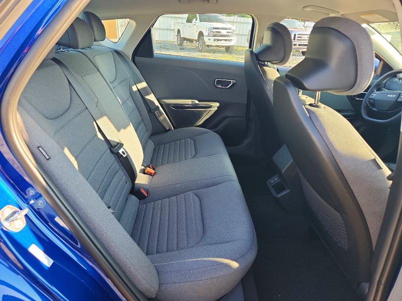 Продажа на аукционе авто 2025 Kia K4, vin: 3KPFU4DE1SE120881, номер лота: 61078086