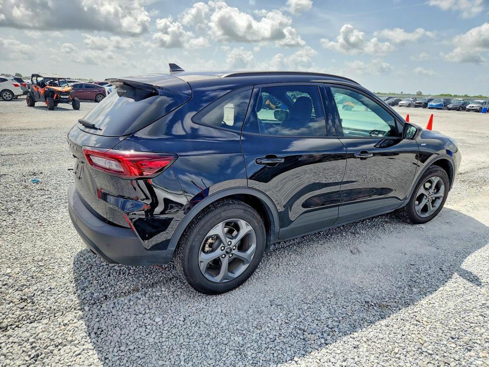 2025 Ford Escape მანქანა იყიდება აუქციონზე, vin: 1FMCU0MN9SUB15422, აუქციონის ნომერი: 61601316