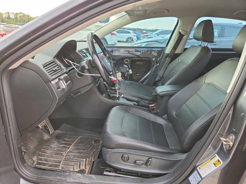 Продажа на аукционе авто 2018 Volkswagen Passat, vin: 1VWAA7A30JC029658, номер лота: 60027376