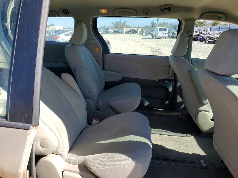 2014 Toyota Sienna მანქანა იყიდება აუქციონზე, vin: 5TDZK3DC5ES446608, აუქციონის ნომერი: 61213176