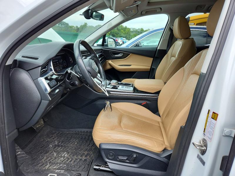 2020 Audi Q7 მანქანა იყიდება აუქციონზე, vin: WA1LJAF78LD008181, აუქციონის ნომერი: 62287616