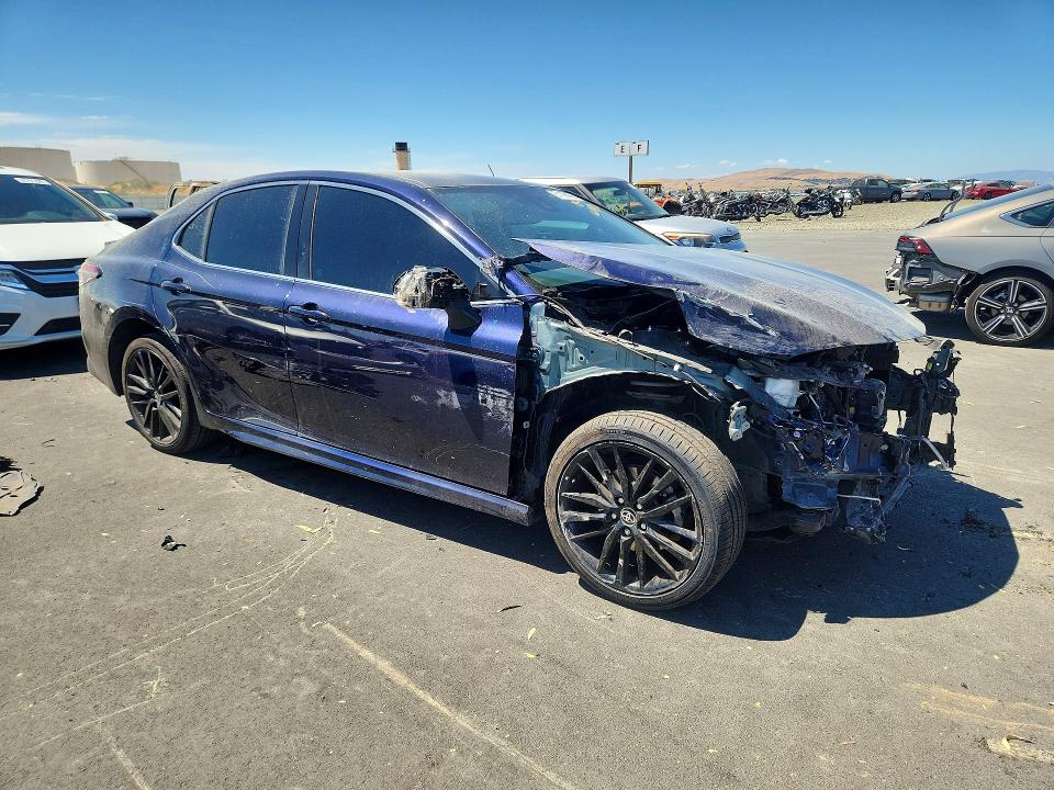 Продаж на аукціоні авто 2021 Toyota Camry, vin: 4T1K61AKXMU426477, номер лоту: 61199686