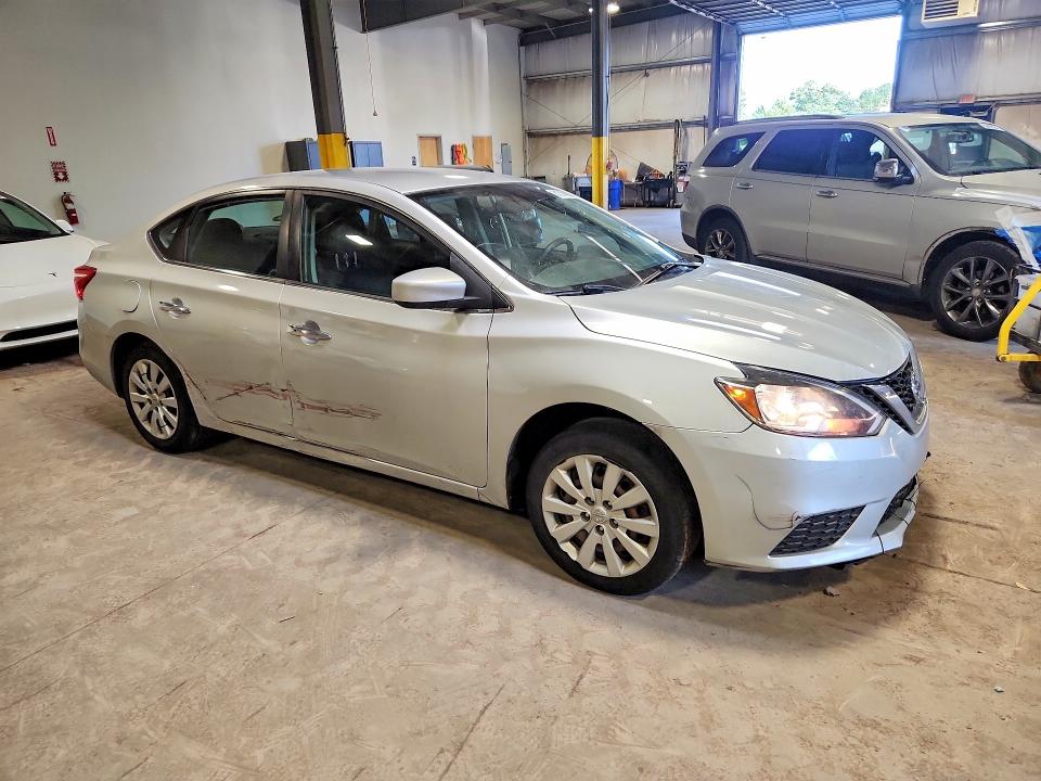 Продаж на аукціоні авто 2017 Nissan Sentra, vin: 3N1AB7AP1HL706074, номер лоту: 61314826