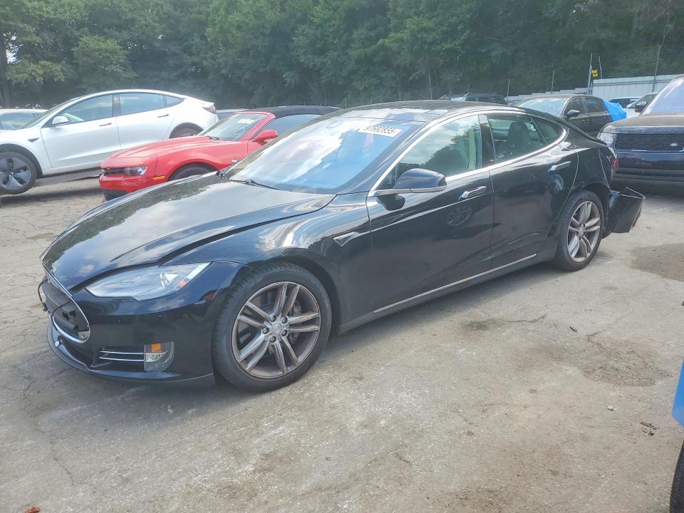 Продаж на аукціоні авто 2015 Tesla Model S, vin: 5YJSA1H10FF080743, номер лоту: 97682855