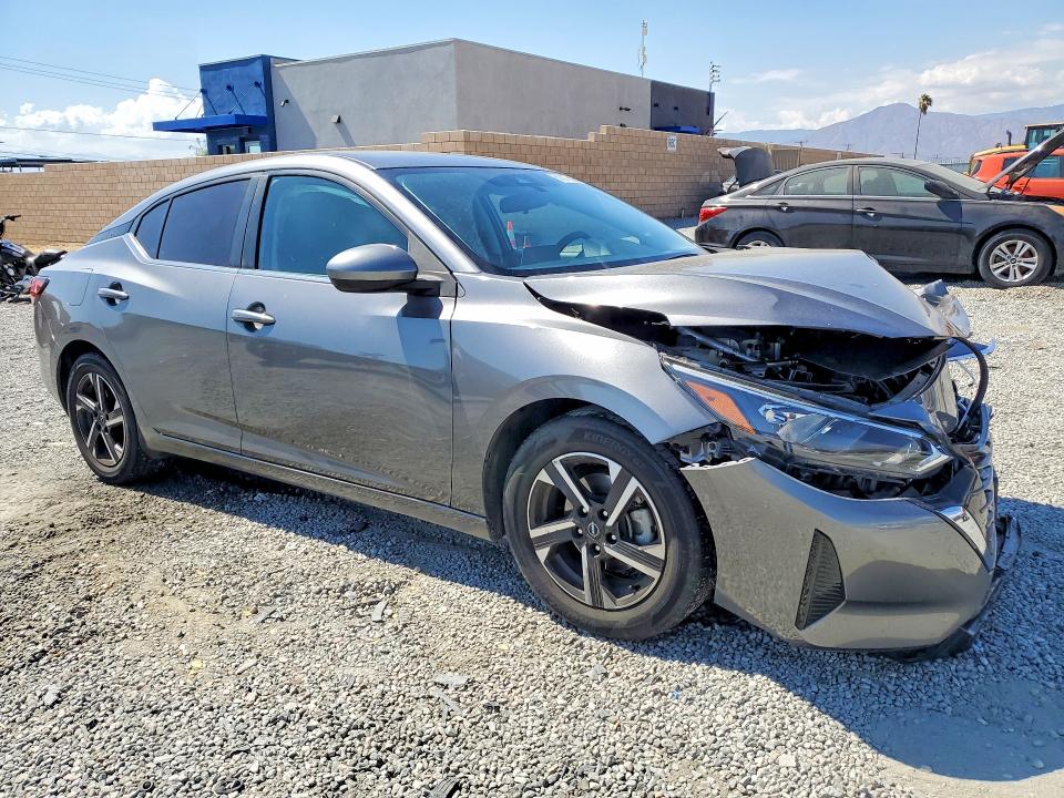 Продажа на аукционе авто 2024 Nissan Sentra, vin: 3N1AB8CV7RY220262, номер лота: 61072026