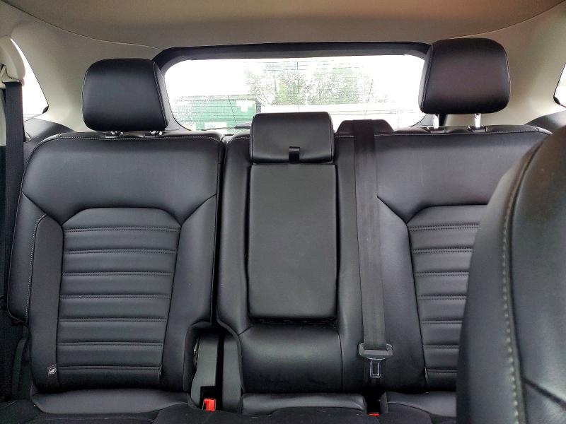 60832796 :رقم المزاد ، 2FMPK3J96KBB40056 vin ، 2019 Ford Edge مزاد بيع