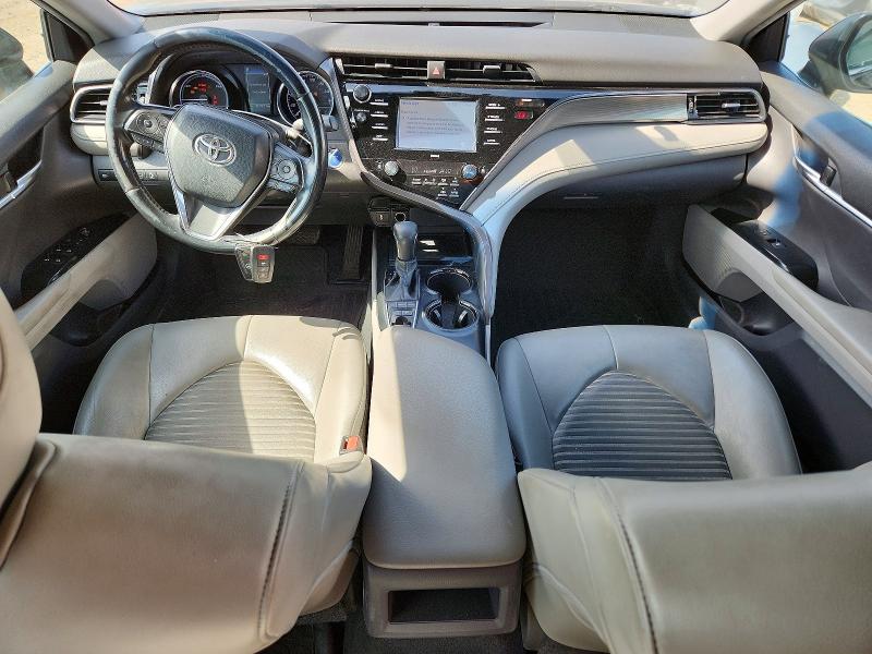 61893286 :رقم المزاد ، 4T1G31AK3LU533447 vin ، 2020 Toyota Camry مزاد بيع