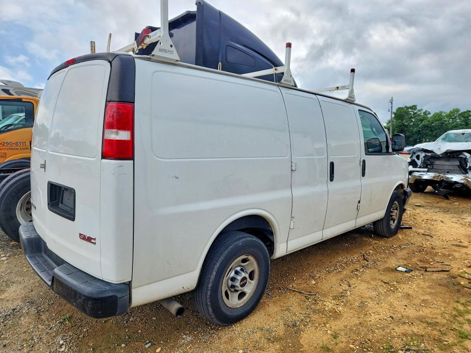 Продажа на аукционе авто 2017 Gmc Savana, vin: 1GTW7AFF2H1137860, номер лота: 62842606
