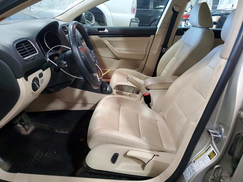 60869596 :رقم المزاد ، 3VWPL7AJ5DM643899 vin ، 2013 Volkswagen Jetta مزاد بيع
