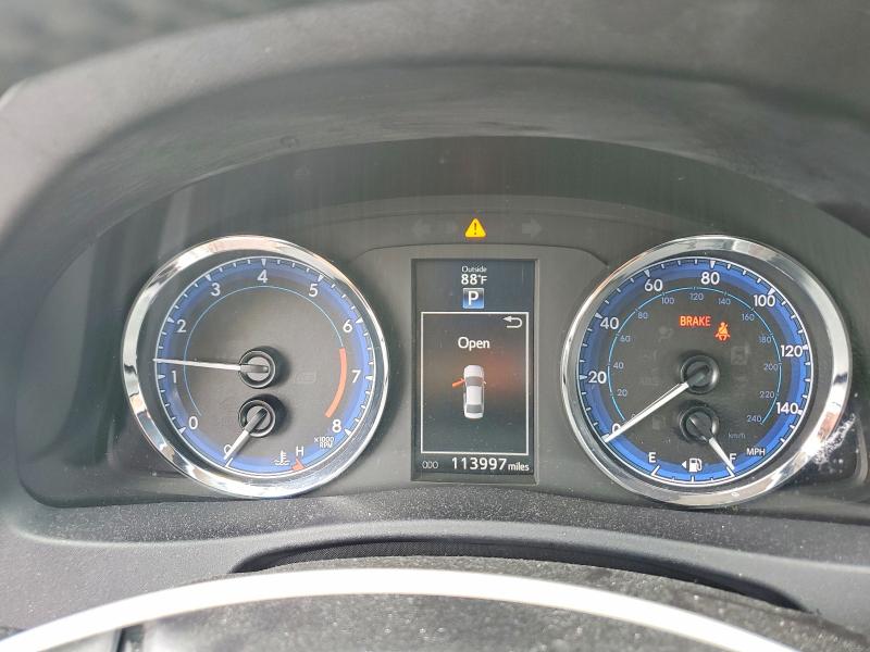 Продажа на аукционе авто 2018 Toyota Corolla, vin: 2T1BURHE9JC025312, номер лота: 60921716