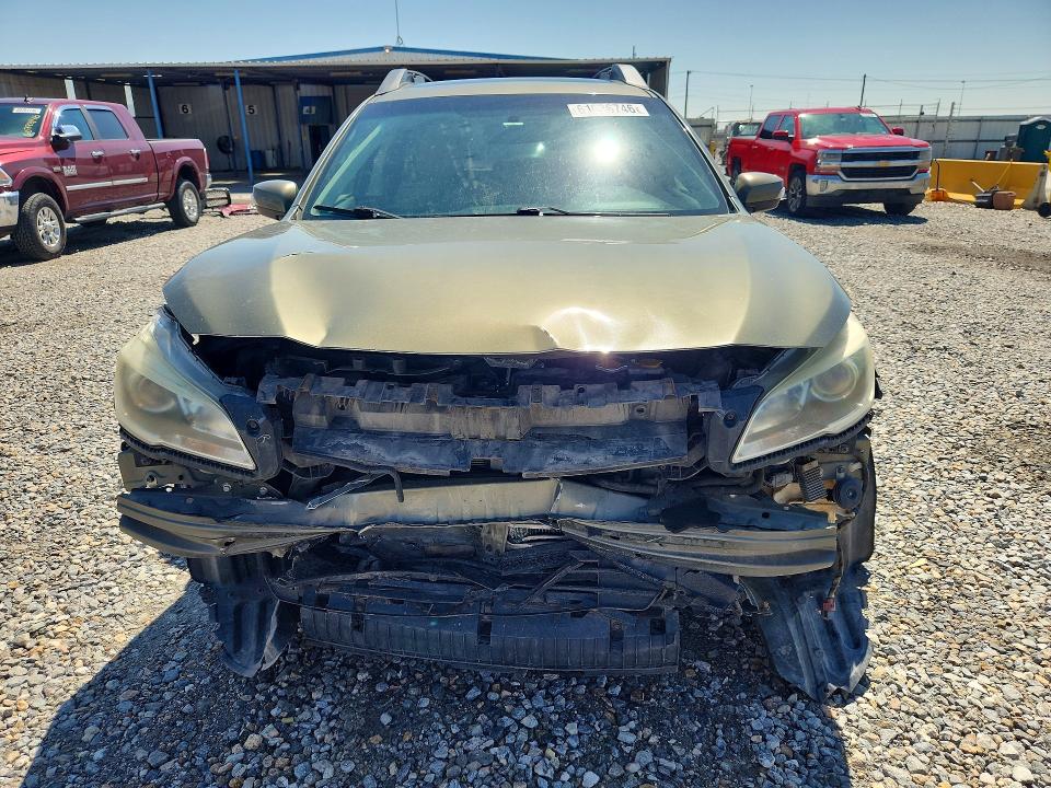 2015 Subaru Outback მანქანა იყიდება აუქციონზე, vin: 4S4BSALC8F3270952, აუქციონის ნომერი: 61636746