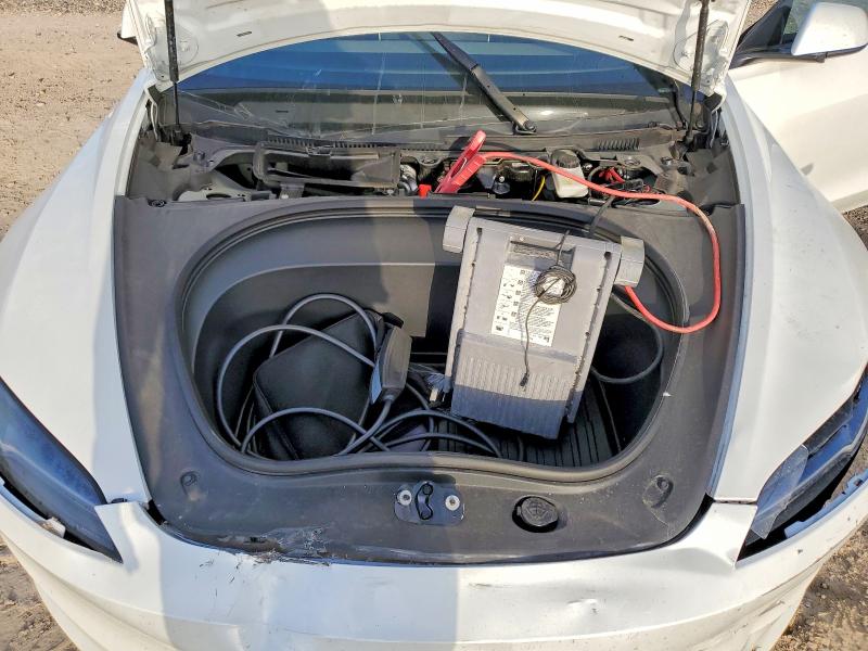 Продаж на аукціоні авто 2024 Tesla Model 3, vin: 5YJ3E1EA1RF865824, номер лоту: 61616416