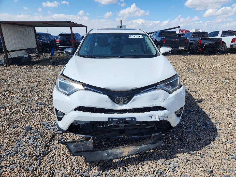 61715116 :رقم المزاد ، JTMWFREV5JJ742844 vin ، 2018 Toyota Rav4 مزاد بيع