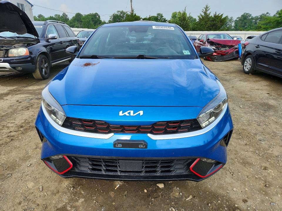 2022 Kia Forte მანქანა იყიდება აუქციონზე, vin: 3KPF54AD2NE473093, აუქციონის ნომერი: 60562646