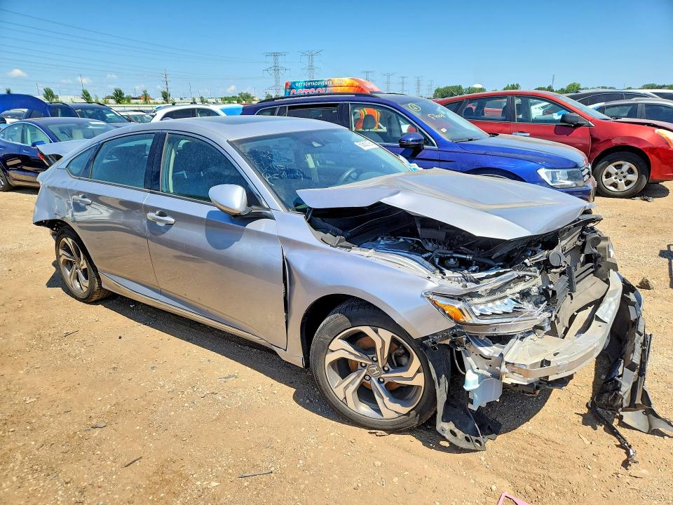 Продажа на аукционе авто 2018 Honda Accord, vin: 1HGCV1F40JA080329, номер лота: 60682196