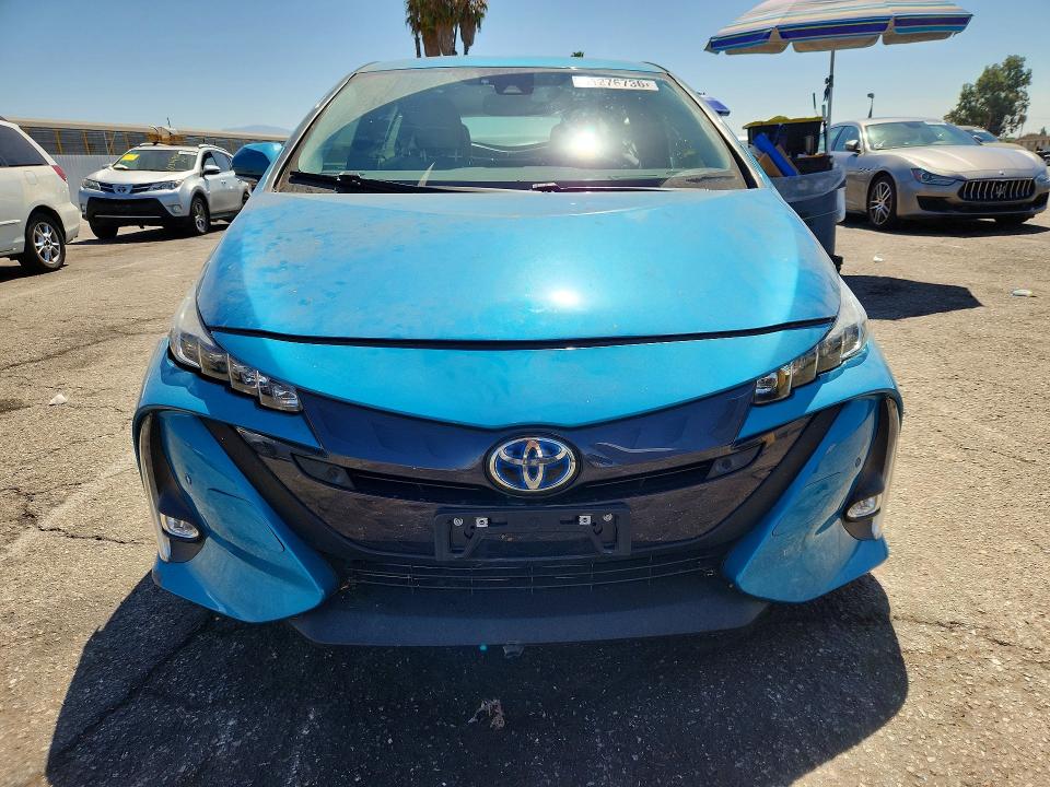 Продажа на аукционе авто 2018 Toyota Prius Prime, vin: JTDKARFP2J3068315, номер лота: 61276736