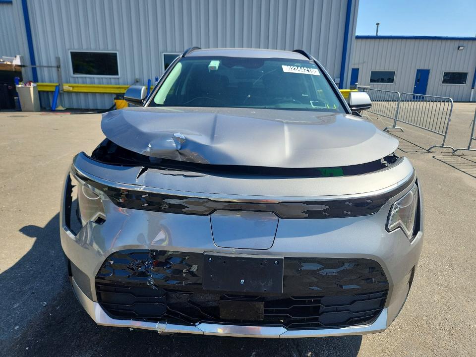Продажа на аукционе авто 2024 Kia Niro, vin: KNDCR3L16R5113475, номер лота: 62344216