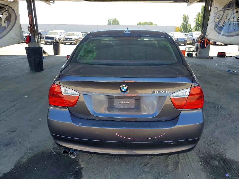 61160506 :رقم المزاد ، WBAVC53558FZ89730 vin ، 2008 Bmw 328 مزاد بيع