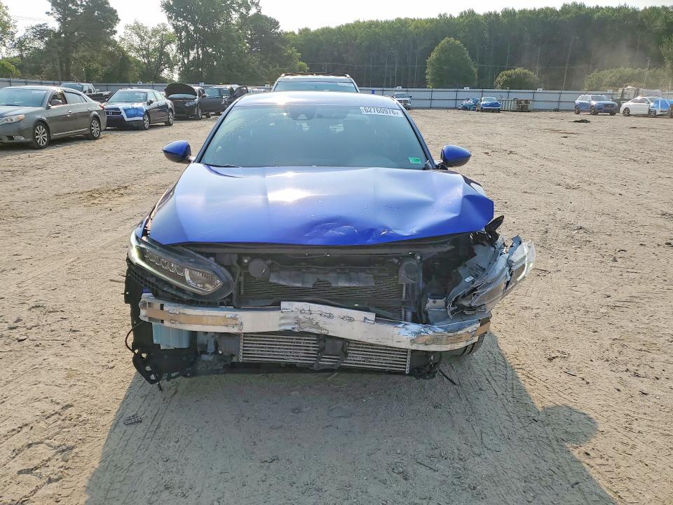 Продажа на аукционе авто 2018 Honda Accord, vin: 1HGCV1F34JA170316, номер лота: 62760976