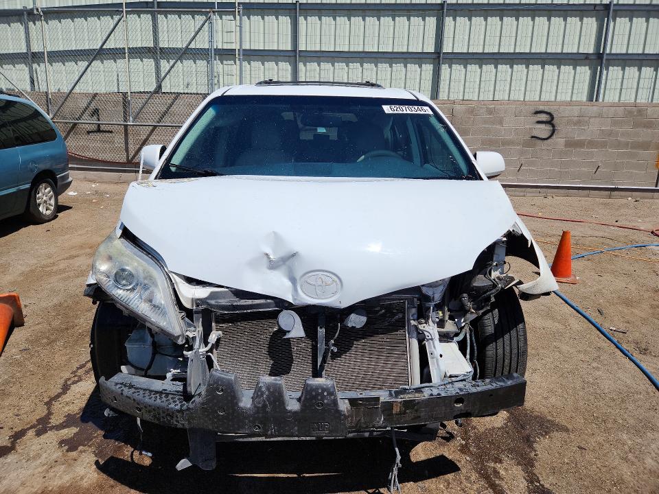 Продаж на аукціоні авто 2013 Toyota Sienna, vin: 5TDYK3DC6DS385781, номер лоту: 62070346