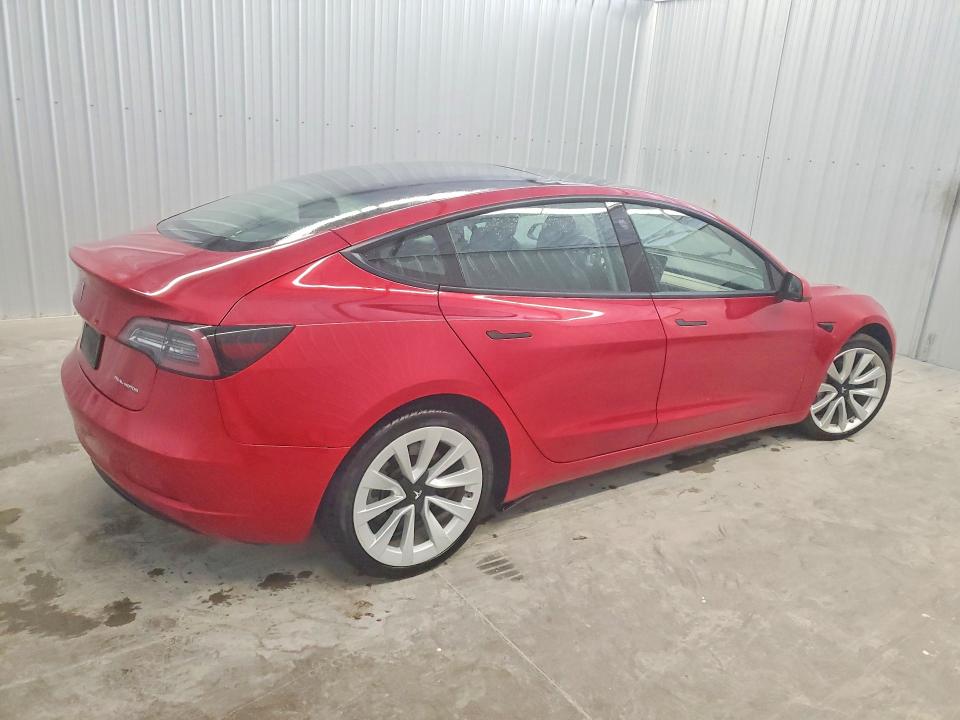 Продажа на аукционе авто 2022 Tesla Model 3, vin: 5YJ3E1EB9NF305049, номер лота: 63295396