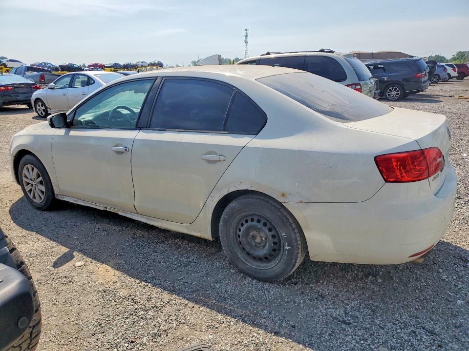 60781866 :رقم المزاد ، 3VWDK7AJXDM364602 vin ، 2013 Volkswagen Jetta مزاد بيع