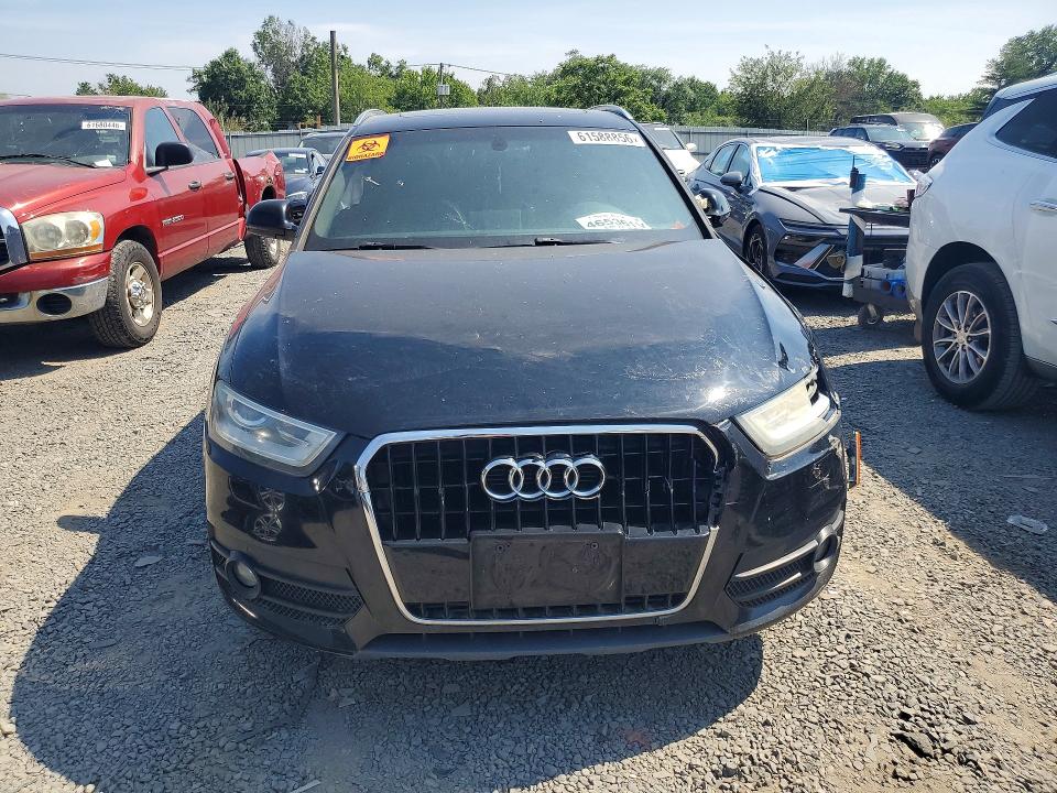 2015 Audi Q3 მანქანა იყიდება აუქციონზე, vin: WA1GFCFS8FR013763, აუქციონის ნომერი: 61588856