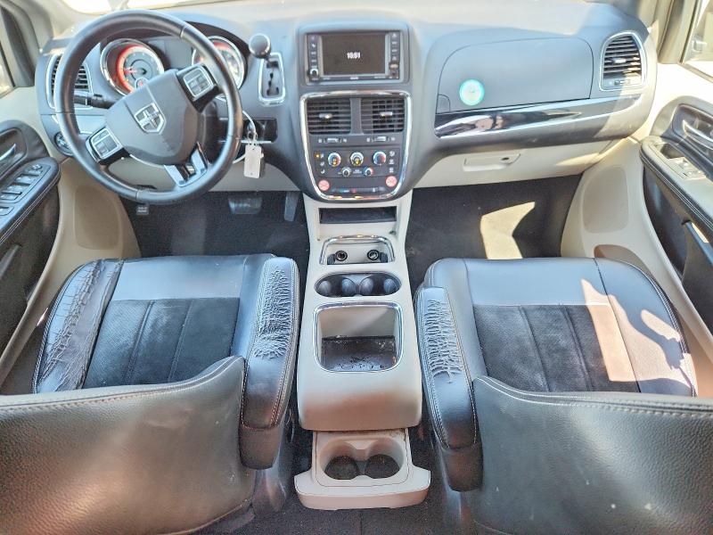 59893196 :رقم المزاد ، 2C4RDGCG3JR209561 vin ، 2018 Dodge Grand Caravan مزاد بيع