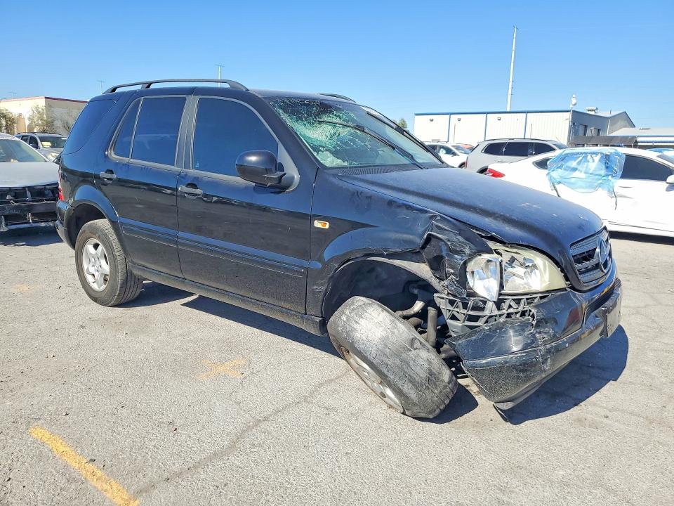 2000 Mercedes-benz Ml მანქანა იყიდება აუქციონზე, vin: 4JGAB54E9YA204119, აუქციონის ნომერი: 85621105