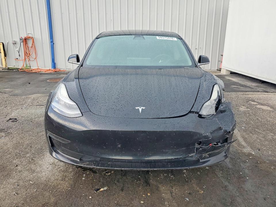 59375976 :رقم المزاد ، 5YJ3E1EA3KF434875 vin ، 2019 Tesla Model 3 مزاد بيع