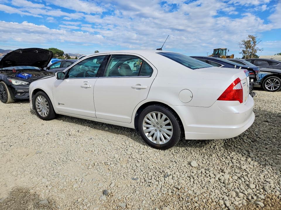 2010 Ford Fusion მანქანა იყიდება აუქციონზე, vin: 3FADP0L37AR135731, აუქციონის ნომერი: 61792706