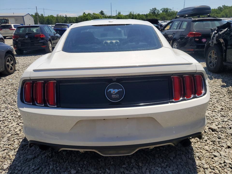 61742956 :رقم المزاد ، 1FA6P8TH1F5310679 vin ، 2015 Ford Mustang مزاد بيع