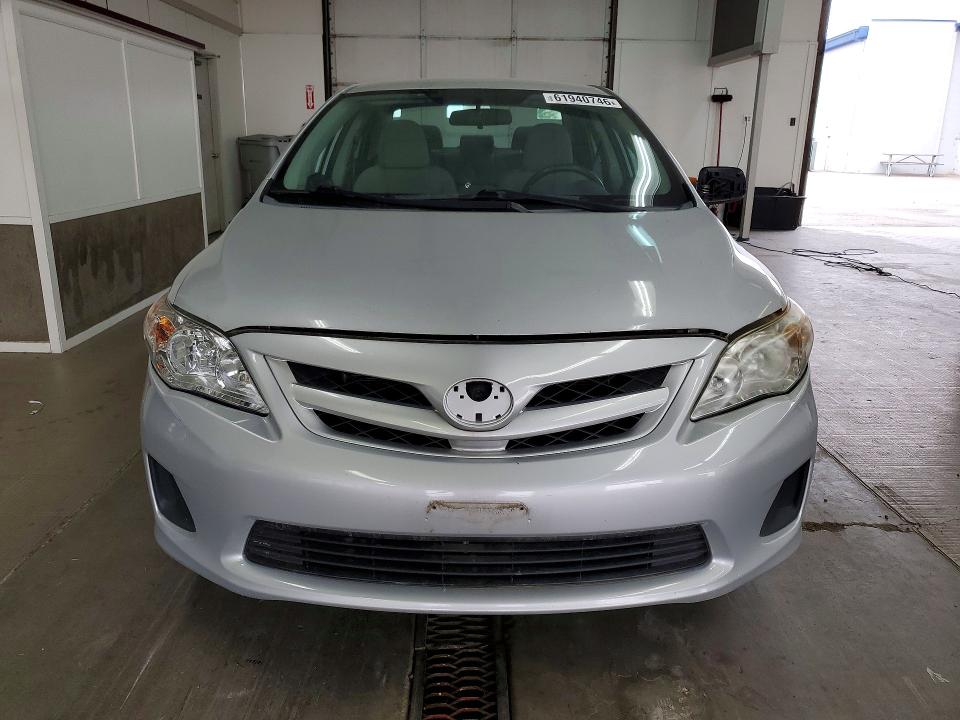 61940746 :رقم المزاد ، 2T1BU4EE2DC962319 vin ، 2013 Toyota Corolla مزاد بيع