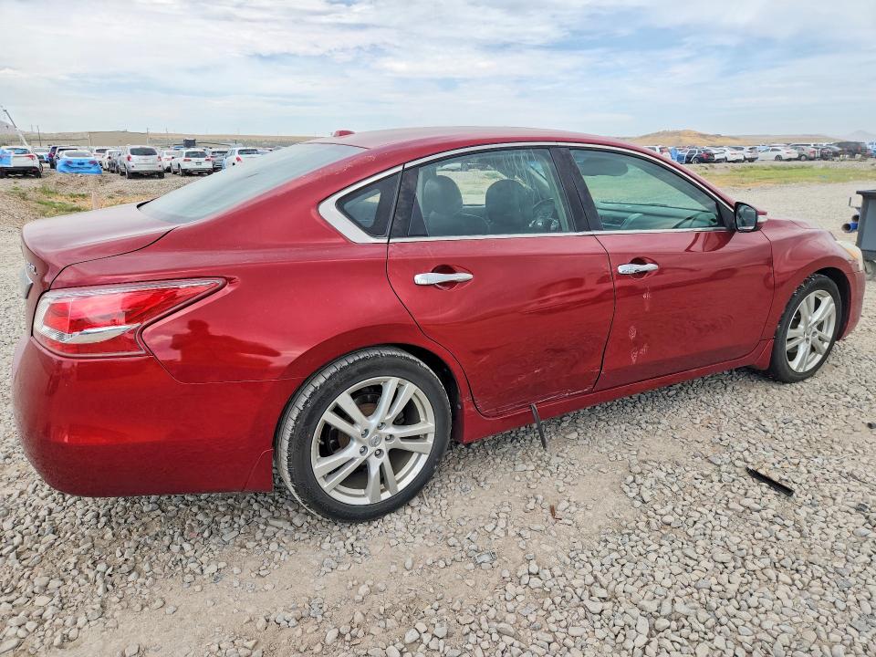 Продажа на аукционе авто 2013 Nissan Altima, vin: 1N4BL3AP9DN425549, номер лота: 62064366
