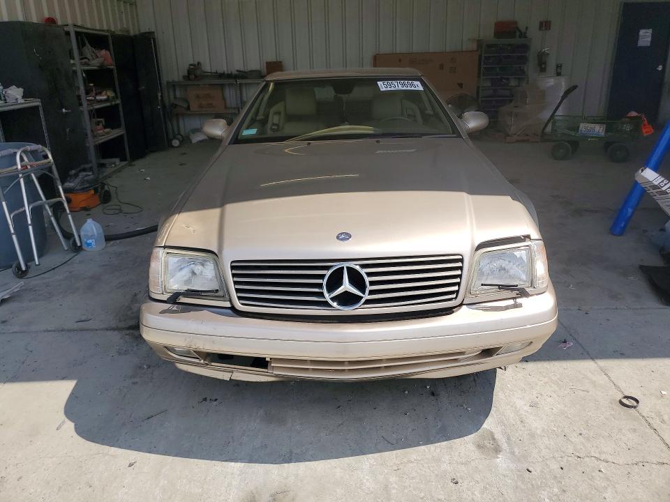 2000 Mercedes-benz Sl მანქანა იყიდება აუქციონზე, vin: WDBFA68F1YF189767, აუქციონის ნომერი: 59579696