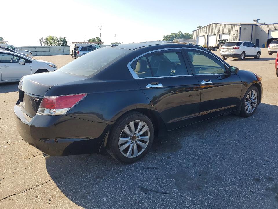 Aukcja sprzedaży 2008 Honda Accord, vin: 1HGCP36828A064622, numer aukcji: 61337236