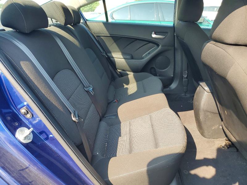 62482636 :رقم المزاد ، 3KPFK4A79HE139117 vin ، 2017 Kia Forte مزاد بيع