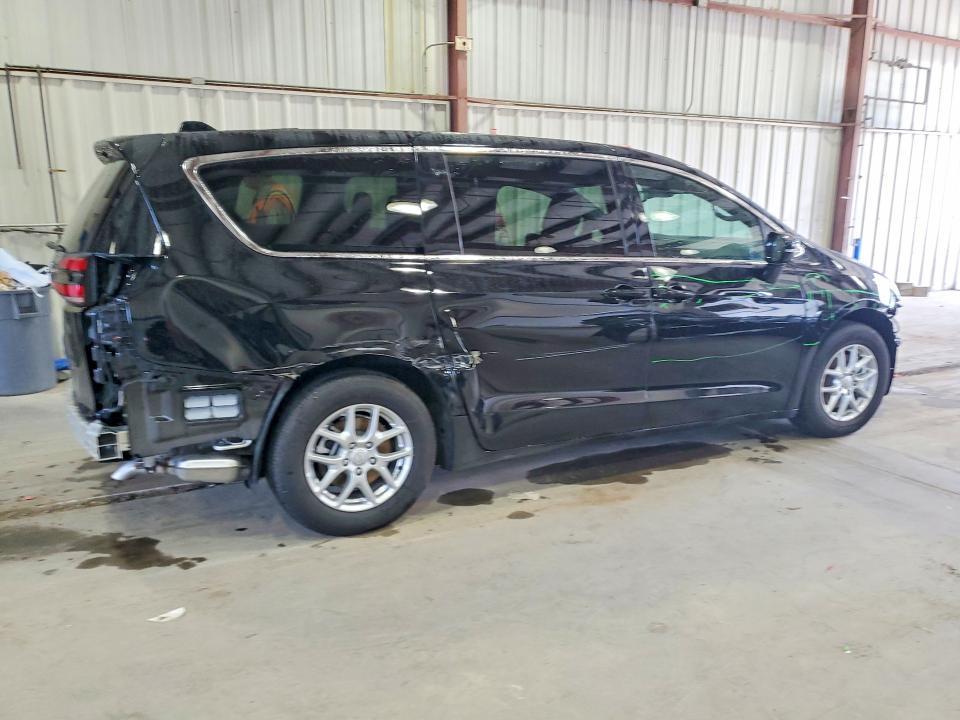 60924406 :رقم المزاد ، 2C4RC1BG2TR277984 vin ، 2026 Chrysler Pacifica مزاد بيع