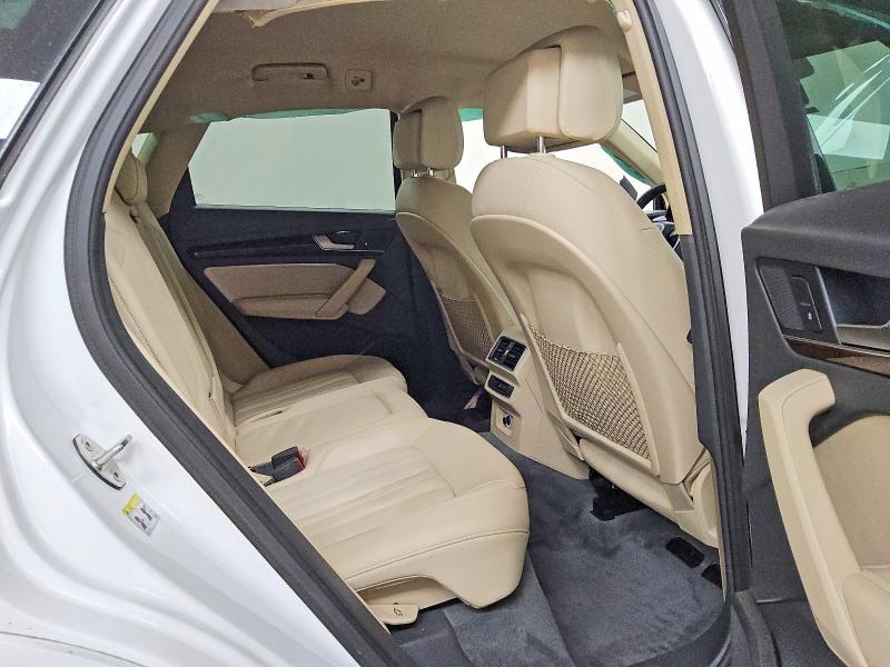 61150146 :رقم المزاد ، WA1ANAFY0J2130871 vin ، 2018 Audi Q5 مزاد بيع