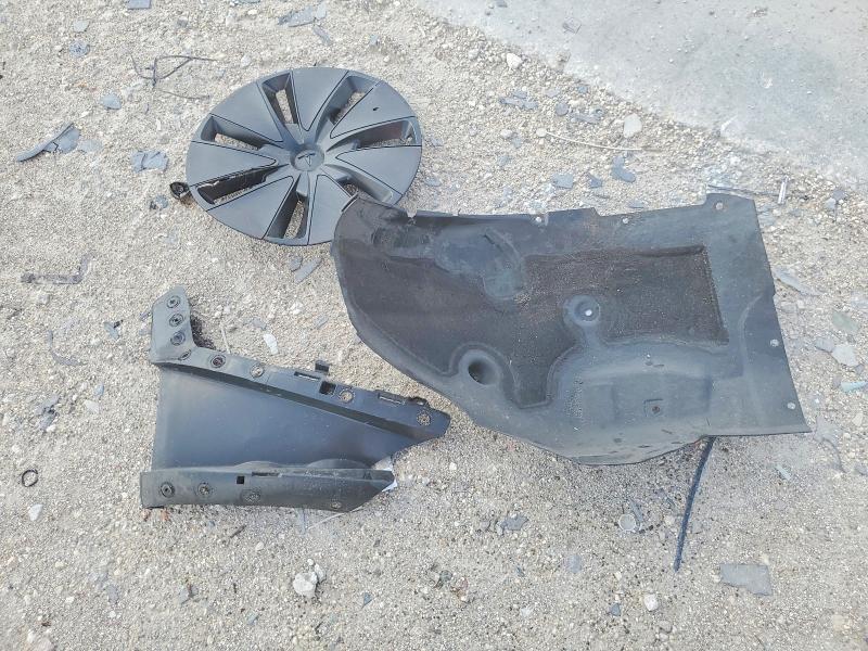 61077626 :رقم المزاد ، 5YJ3E1EA3RF734782 vin ، 2024 Tesla Model 3 مزاد بيع