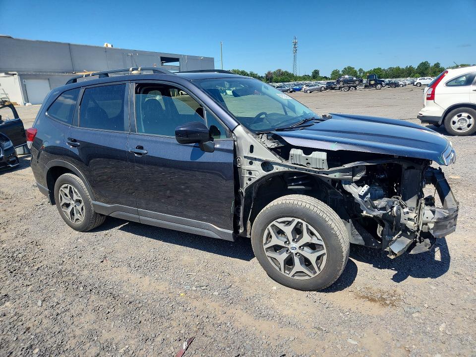 2019 Subaru Forester მანქანა იყიდება აუქციონზე, vin: JF2SKAGC2KH435195, აუქციონის ნომერი: 61812426
