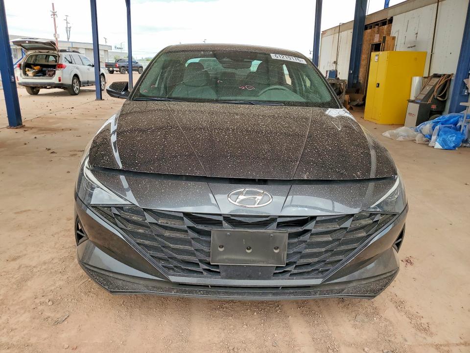 61219176 :رقم المزاد ، 5NPLS4AG5NH071974 vin ، 2022 Hyundai Elantra مزاد بيع