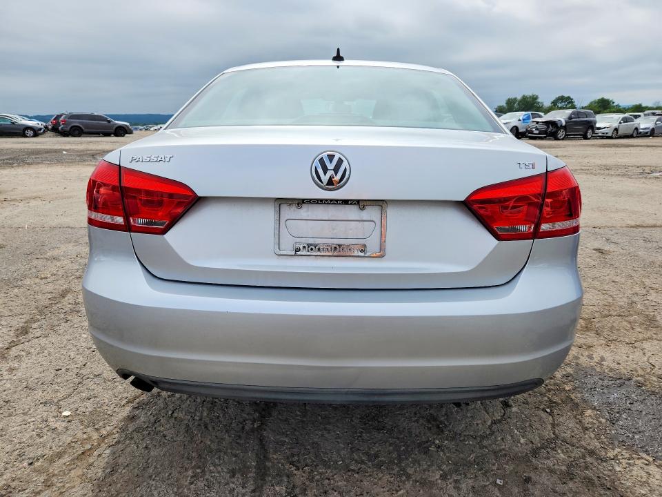 2015 Volkswagen Passat მანქანა იყიდება აუქციონზე, vin: 1VWAT7A30FC020508, აუქციონის ნომერი: 60211456